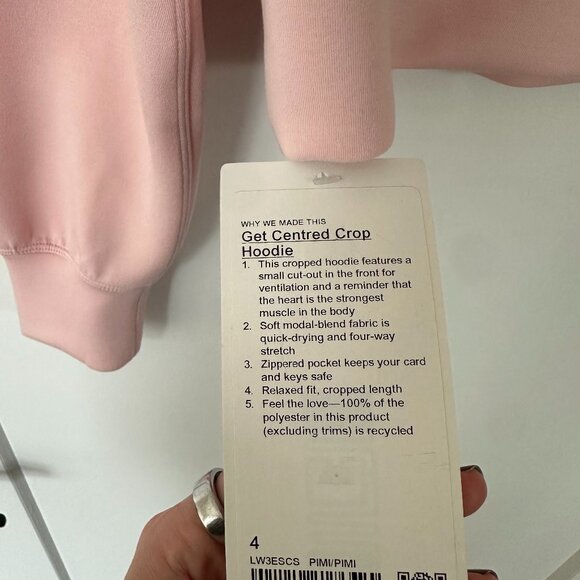 NWT Lululemon 🍋 Get Centered Crop Hoodie Size:4 Color: Misty Pink - Picture 5 of 5